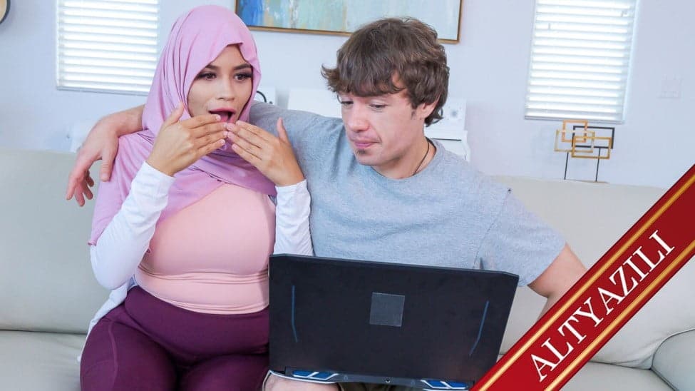 Üveyler Gizli Fetişte Türkçe Altyazılı HdxVipizle